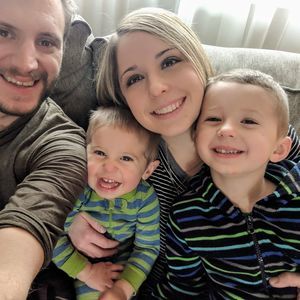 Meet your Posher, Hilary